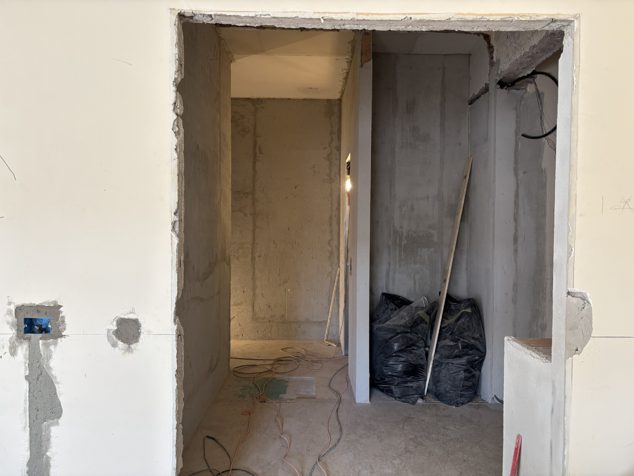 Distribuzione e prospettive — Cantiere